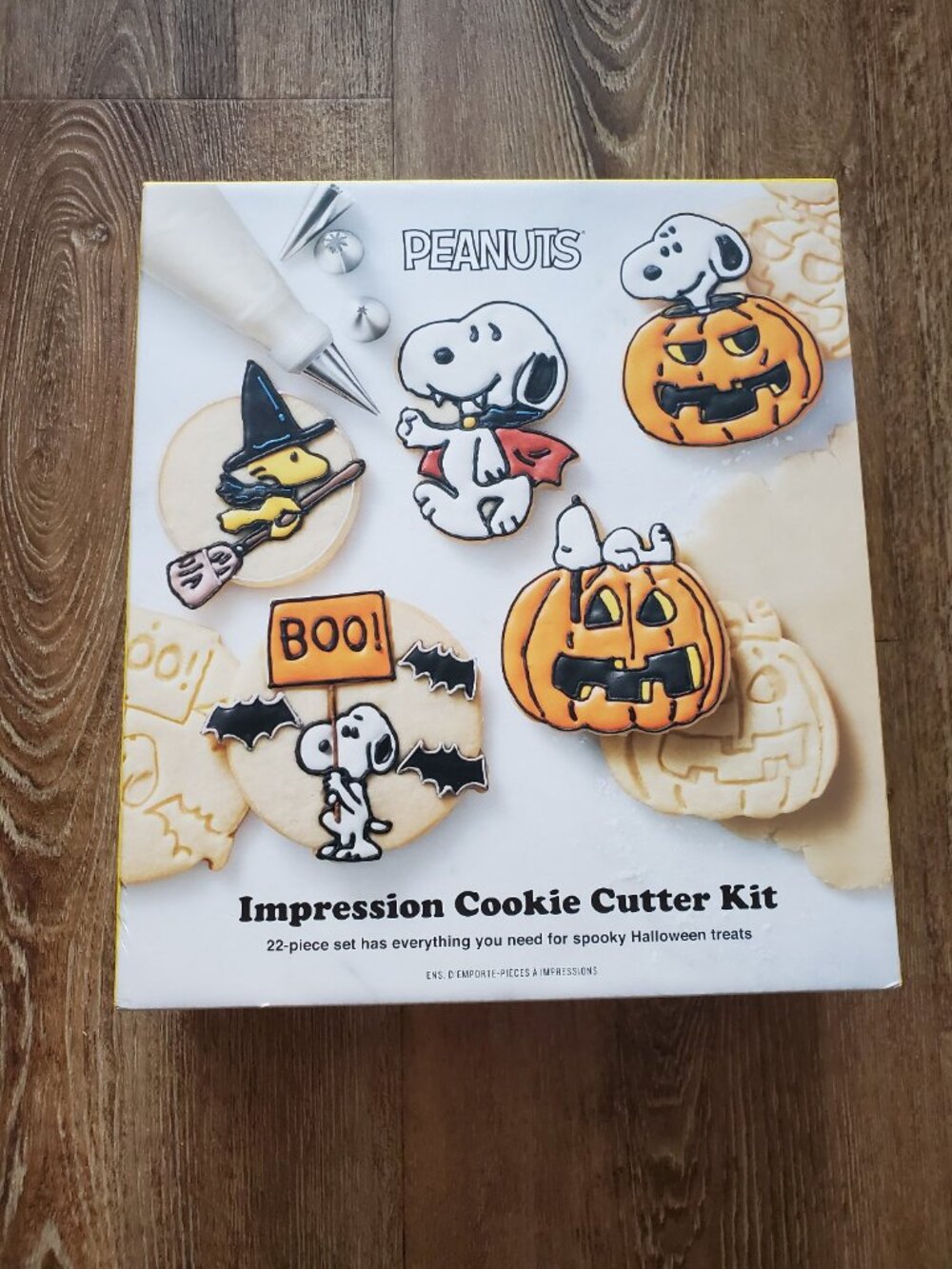 PEANUTS™ x Williams Sonoma Halloween Impression Cookie Cutters, Set of 22